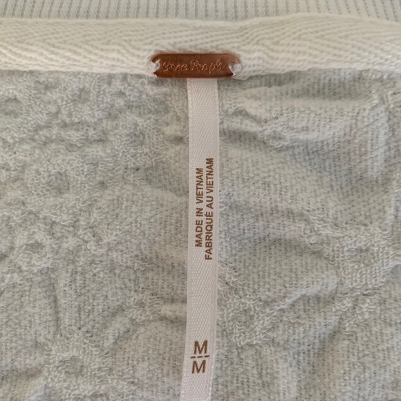 Free People White Sweater - Picture 4 of 8